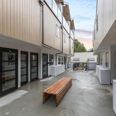 2 Bed 2 Bathroom Brand New Paradise 8 Mins To Cbd Queenstown Extérieur photo