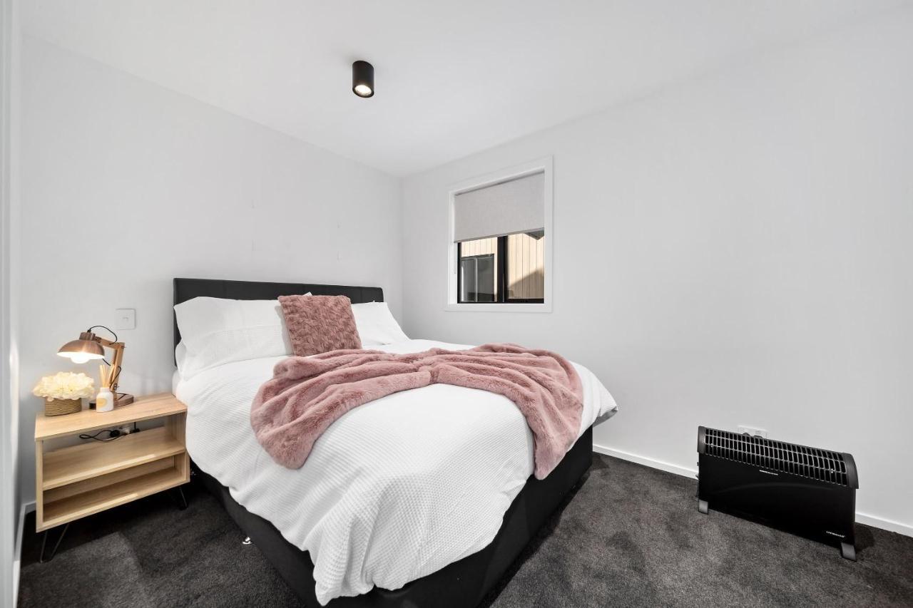 2 Bed 2 Bathroom Brand New Paradise 8 Mins To Cbd Queenstown Extérieur photo